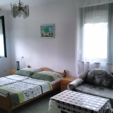 Aquaparti Apartmanok Hajdúszoboszló 外观 照片