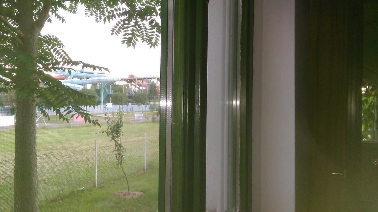 Aquaparti Apartmanok Hajdúszoboszló 外观 照片