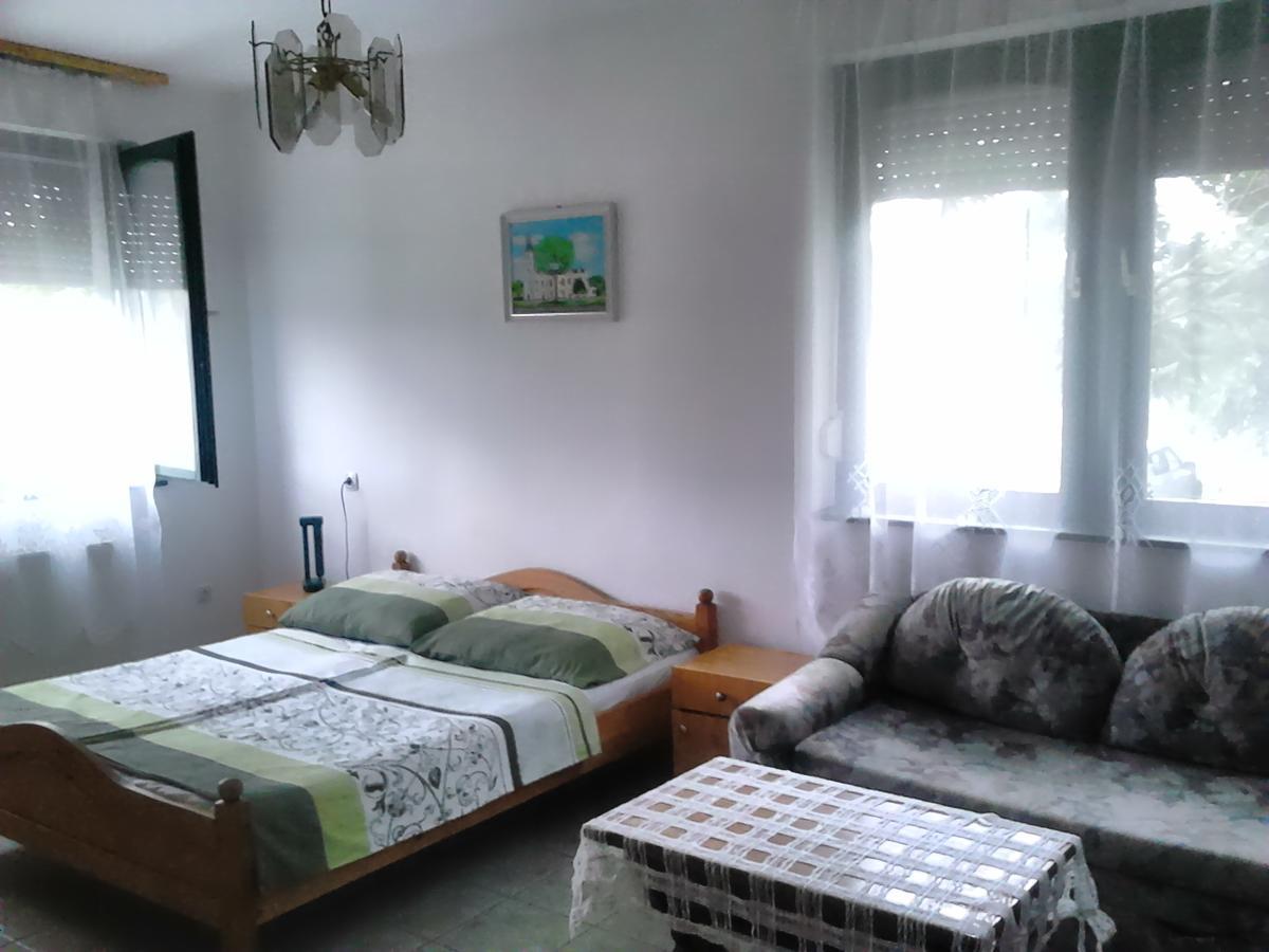 Aquaparti Apartmanok Hajdúszoboszló 外观 照片